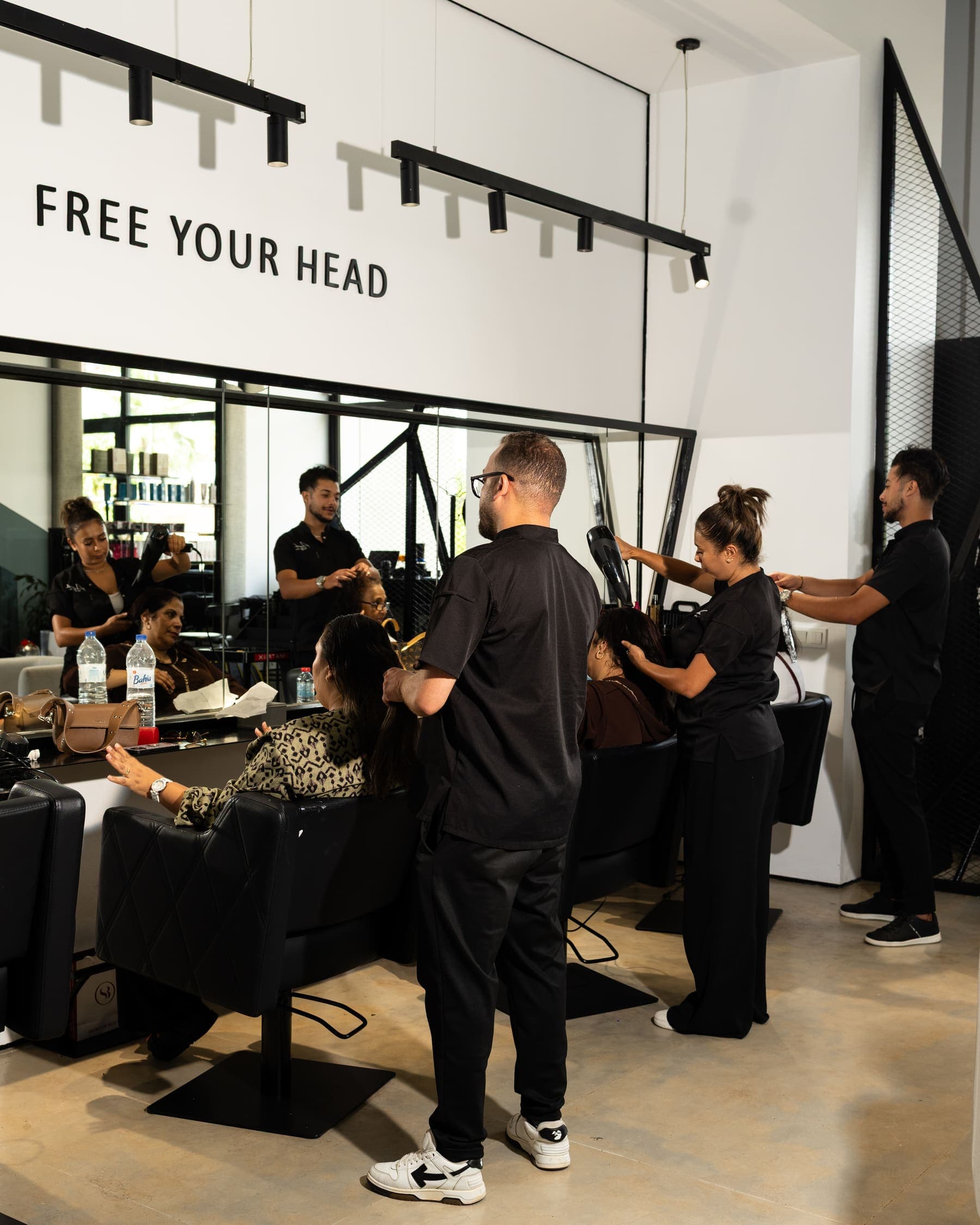 Salon 01